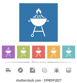 Quemando parrilladas de parrillada con iconos blancos en fondo cuadrado. 6 iconos de bonificación incluidos.