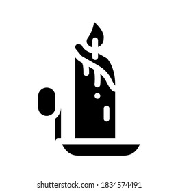 vector de icono de glifo de candelabro. candelabro de velas. símbolo de contorno aislado ilustración negra