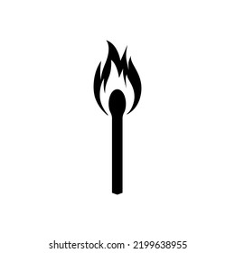 Icono negro de la partida en llamas. Diseño plano de ilustración vectorial. Aislado sobre fondo blanco. Combina madera con fuego.