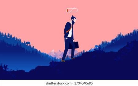 Burnout - Una persona exhausta camina hacia arriba al aire libre con baja batería sobre la cabeza. Sentirse deprimido, sobrecargado de trabajo y baja energía. Concepto de depresión, ilustración vectorial.