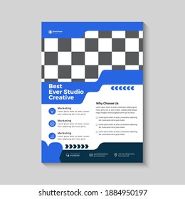 Plantilla de vector abstracto de negocio. Diseño de folletos, diseño moderno de portada, informe anual, afiche, volante en A4 con triángulos coloridos, formas geométricas para tecnología, ciencia, mercado con fondo claro