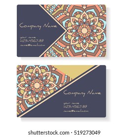 Business cards with geometric circle element