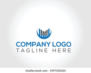 Business consulting logo template. Speech bubble and growth graph vector design. Consult logotype