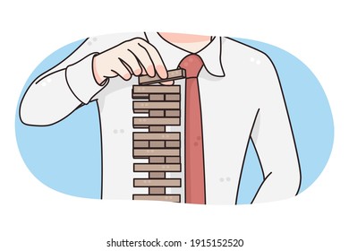 Estrategia de negocio, riesgos, concepto de planificación. Manos de empresario colocando un bloque de madera en la torre tratando de ser cuidadoso con todas las tareas y lograr objetivos en la ilustración de vector de negocio 