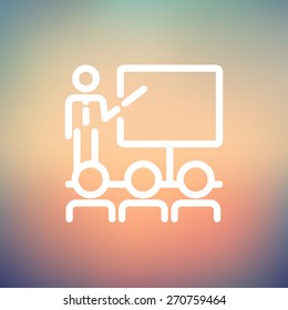 Empresario que da una delgada línea de icono de presentación para web y móvil, moderno diseño minimalista plano. Icono blanco vectorial en el fondo de malla gradiente.