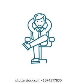 Businessman linear icon concept. Businessman line vector sign, symbol, illustration.