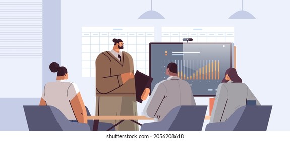 businessman presenting financial graph for businesspeople at conference meeting business presentation concept