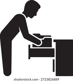 Hombre de negocios que pone la carpeta del archivo en el Vector del icono del cajón del gabinete. Silueta de un empleado organizando o archivando documentos. Símbolo de administración, papeleo y almacenamiento de oficina.