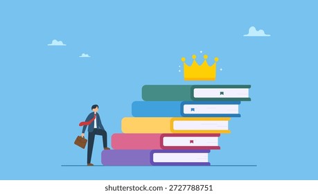 El hombre de negocios se sube a la pila de libros como escalera para lograr la corona en la parte superior. Educación o pasos de conocimiento para el éxito, aprendizaje o estudio para el desarrollo de habilidades para lograr el éxito empresarial.