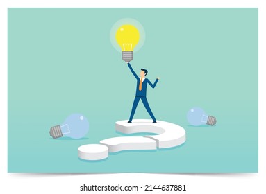 Empresario pensando en un signo de interrogación roto, encontrando una solución para resolver problemas, pensamiento crítico, habilidad para resolver problemas, concepto de diseño de ilustración vectorial en la plantilla de postcard
