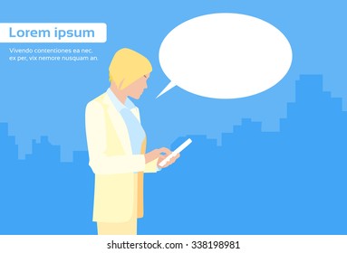 Businesswoman Using Tablet Computer Send Message Internet Texting Chat Communication Flat Vector Illustration