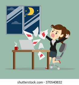 Businesswomen receive E-mail at midnight.