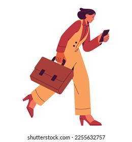 Mujer de negocios que corre corriendo, se va a la oficina, tarde al trabajo. Empresaria yendo rápido, corriendo con teléfono móvil, smartphone en mano. Ilustración vectorial plana aislada en fondo blanco