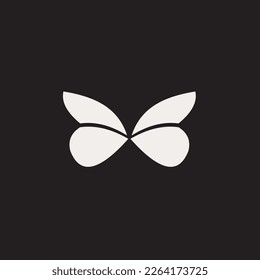 El logotipo de la mariposa es limpio, funcional y potente, fácil de leer y, obviamente, representa el nombre de su empresa de una manera eficaz.