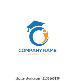 C Letter Education Vektorlogo Design eleganter College-Hut