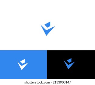 C Letter Logo Design vector Template