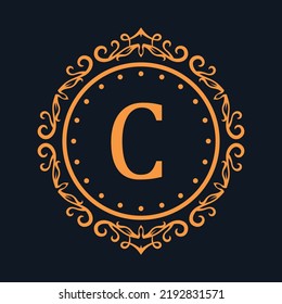 emblema del logotipo de C Royal aislado en una imagen vectorial de fondo azul oscuro.