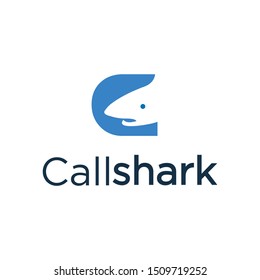 Logotipo de tiburón C con icono inteligente y fuerte