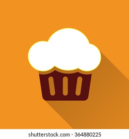 Cake  icon with long shadow, flat design. Vector illustration.