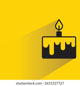 Icono de la torta con el fondo amarillo de la sombra