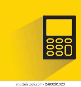 icono de calculadora con sombra paralela sobre fondo amarillo