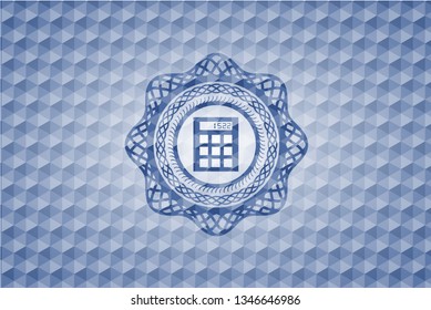 calculator icon inside blue polygonal emblem.