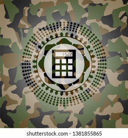 calculator icon on camo pattern