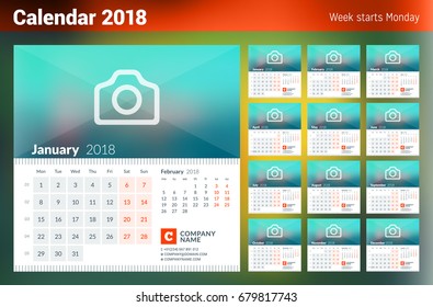 Calendario para el año 2018. La semana empieza el lunes. Conjunto de 12 meses. Plantilla de impresión de diseño de vectores con información de ubicación para fotografía e información de la empresa