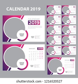 Calendar 2019 template week start on Monday.