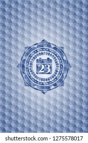 calendar icon inside blue emblem with geometric background.