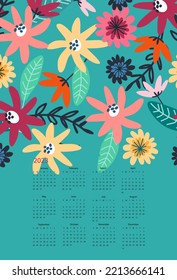 Kalendervektorvorlage für das Jahr 2023 mit handgezeichneten Wildblumen auf türkisblauem Hintergrund