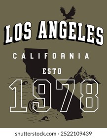 California Los Angeles College Team, Slogan, Vektorgrafik für T-Shirt und andere Verwendungen, Beach Paradise Print T-Shirt Graphics Design, Typografie Slogan auf Palmen Hintergrund. California Ocean