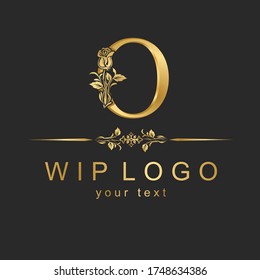 Hermoso logo caligráfico con una flor. Carta estampada con un adorno.