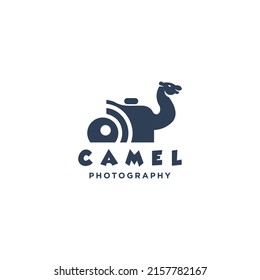 Camel Photography logo modern simple
