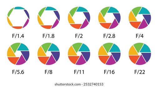Símbolo de ícone de abertura de câmera definido em cores. Conjunto isolado do ícone de diafragma da lente da câmera. Conjunto de ícones de lentes de abertura da câmera do obturador. Diafragma de lente de câmera com números de valores de abertura. Ilustração vetorial.