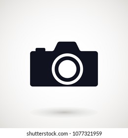 Camera icon, flat photo camera vector isolated. Modern simple snapshot photography sign. Instant Photo internet concept. Trendy symbol for website design, web button, mobile app. Logo illustration.