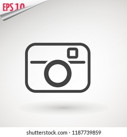 Camera icon, flat photo camera vector isolated. Modern simple snapshot photography sign. Instant Photo internet concept. Trendy symbol for website design, web button, mobile app. Logo illustration