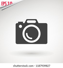 Camera icon, flat photo camera vector isolated. Modern simple snapshot photography sign. Instant Photo internet concept. Trendy symbol for website design, web button, mobile app. Logo illustration
