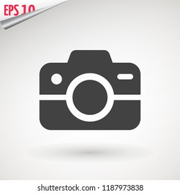 Camera icon, flat photo camera vector isolated. Modern simple snapshot photography sign. Instant Photo internet concept. Trendy symbol for website design, web button, mobile app. Logo illustration