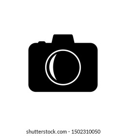 camera icon with lens isolated on white background. vector illustration