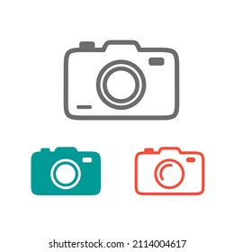 Camera icon, photo taking tool symbol, flat design isolated on white background.