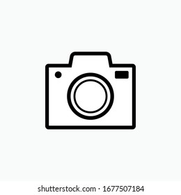 Camera Icon. Photographer Sign and Symbol - Vector.