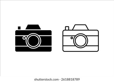 Camera icon set. flat illustration of vector icon on white background