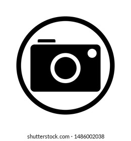 Camera Icon. Camera symbol. Camera vector icon on white background