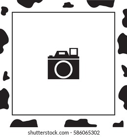 Camera Icon in trendy flat style isolated Vector Icon. 