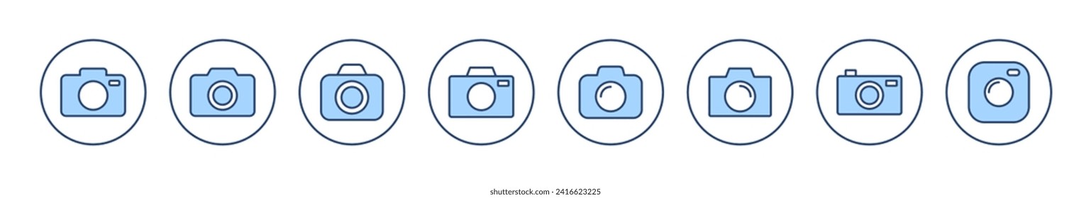 Camera icon vector. photo camera sign and symbol. photography icon.
