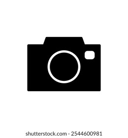 Camera icon vector. photo camera sign and symbol. photography icon.