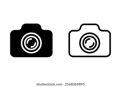 Camera icon vector. photo camera sign and symbol. photography icon.