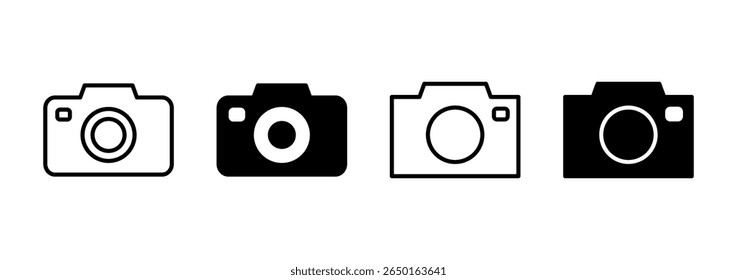 Camera icon vector. photo camera sign and symbol. photography icon.