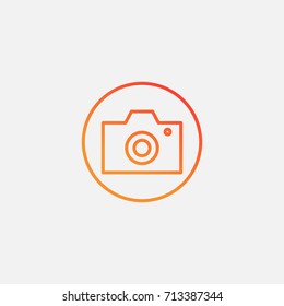 Camera icon.gradient illustration isolated vector sign symbol